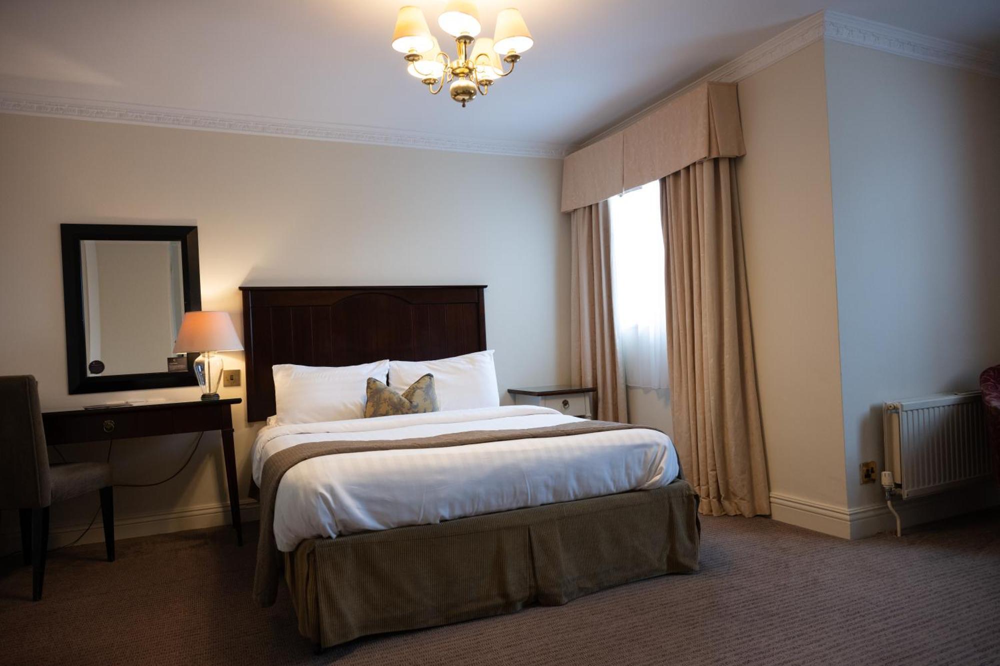 Park House Hotel Shifnal Εξωτερικό φωτογραφία