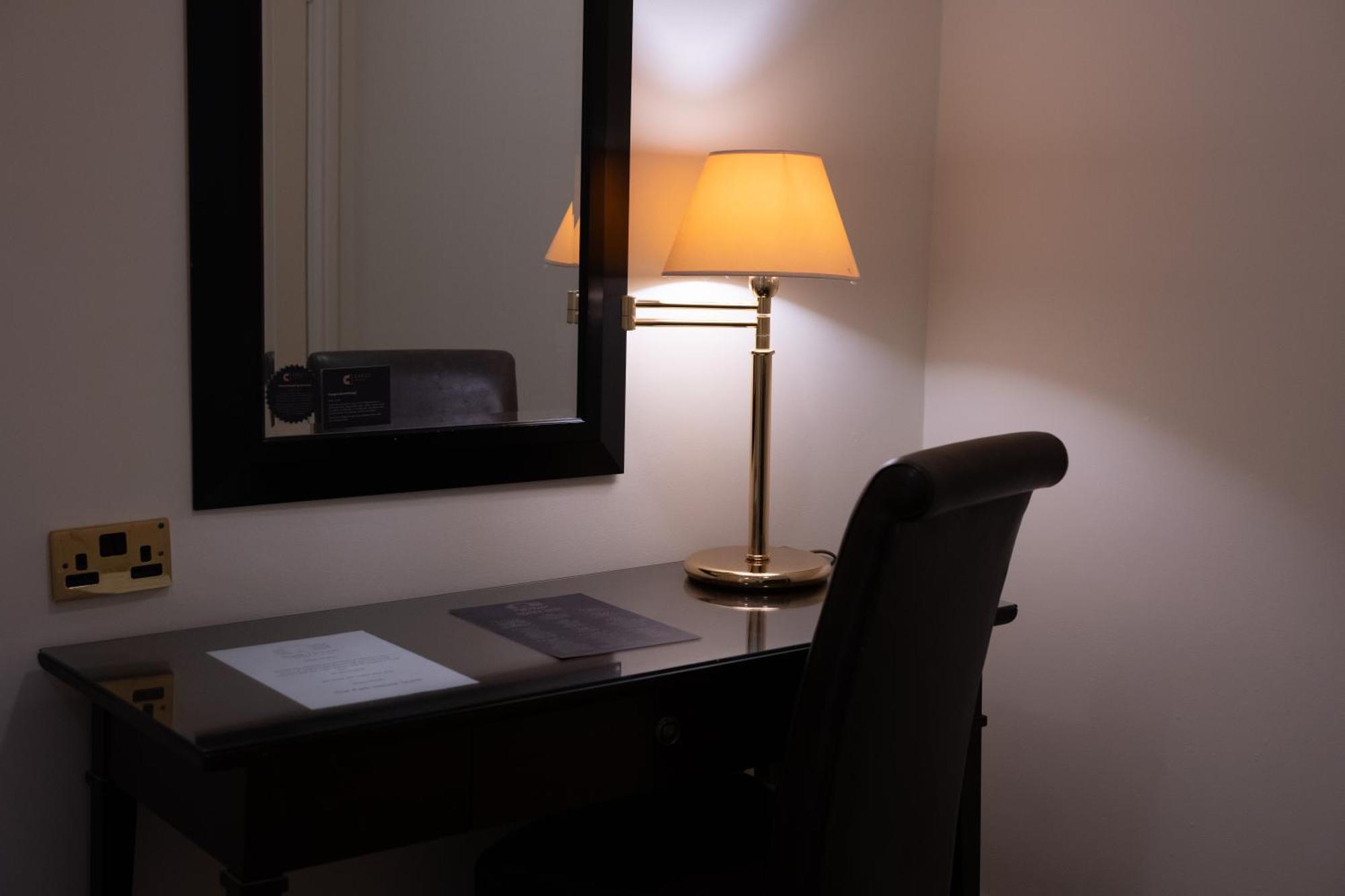 Park House Hotel Shifnal Εξωτερικό φωτογραφία