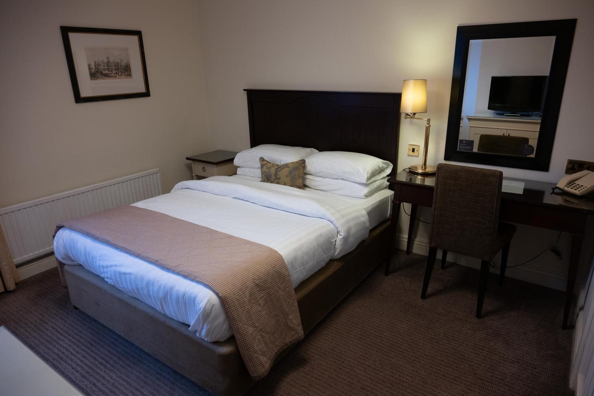 Park House Hotel Shifnal Εξωτερικό φωτογραφία